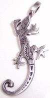 Metal lizard pendant