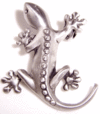 Metal geko pendant